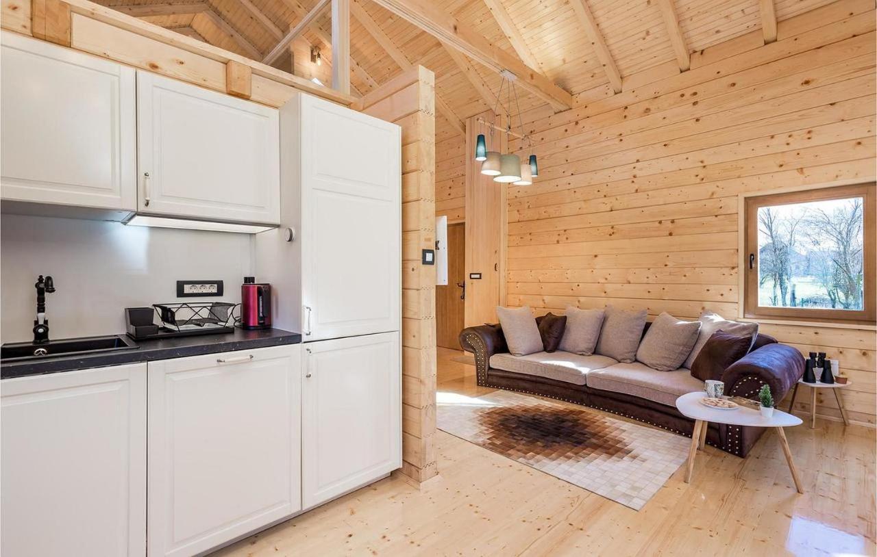 V'S Place - Wooden House With Heated Pool And Outdoor Sauna Otocac Luaran gambar