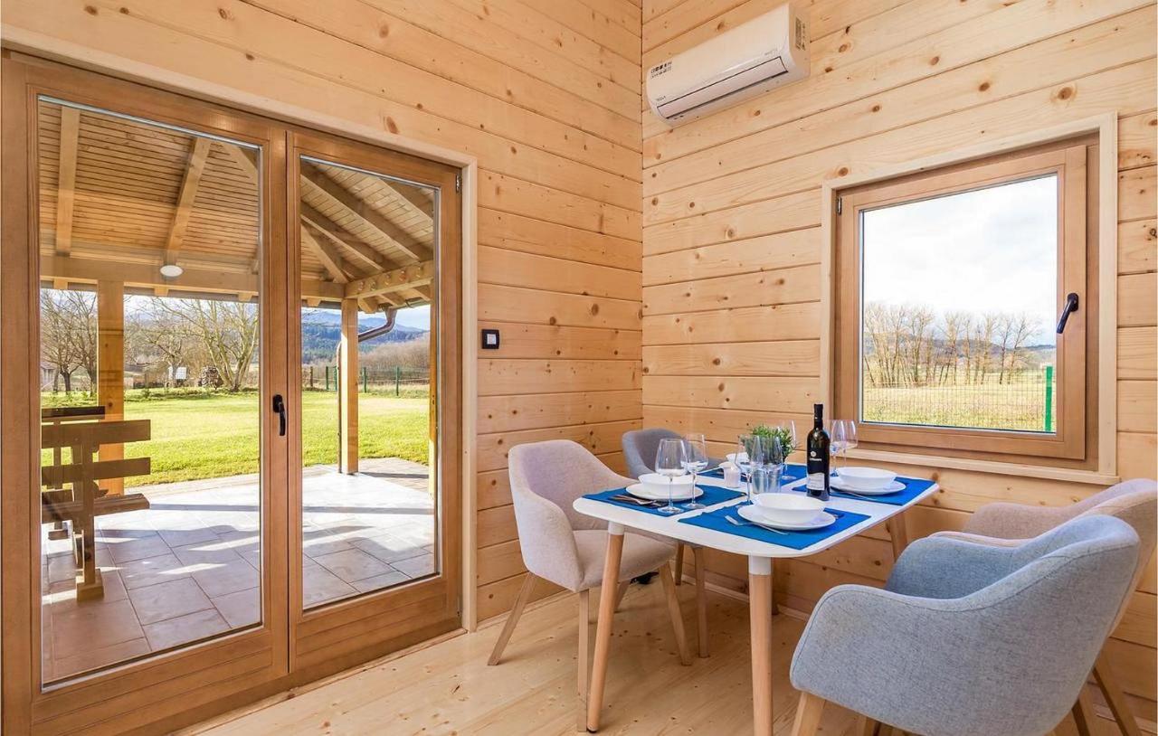 V'S Place - Wooden House With Heated Pool And Outdoor Sauna Otocac Luaran gambar