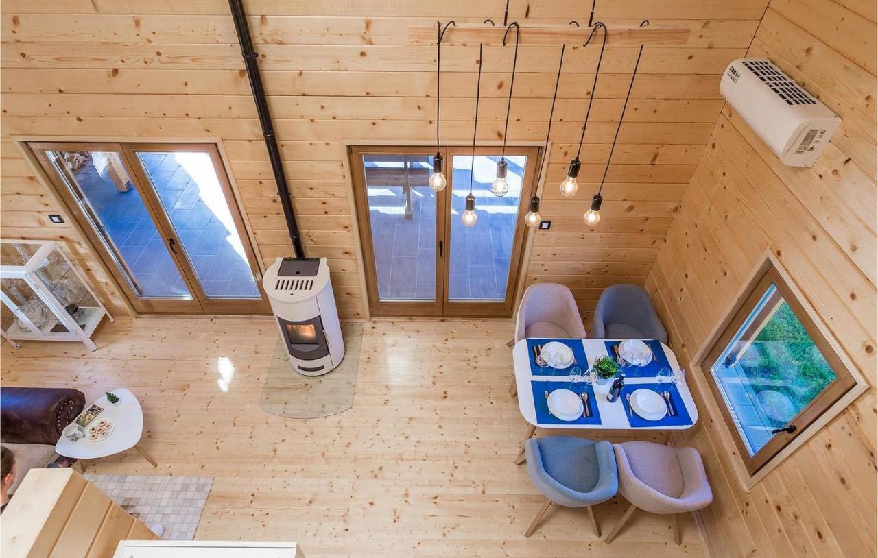 V'S Place - Wooden House With Heated Pool And Outdoor Sauna Otocac Luaran gambar